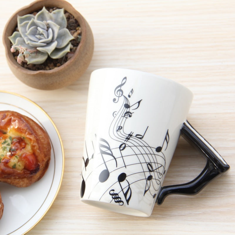 240ml Creative Music Ceramic Mug Guitar Violin Style Cute Coffee Tea Milk Stave Mugs And Cups with Handle Novelty Gifts