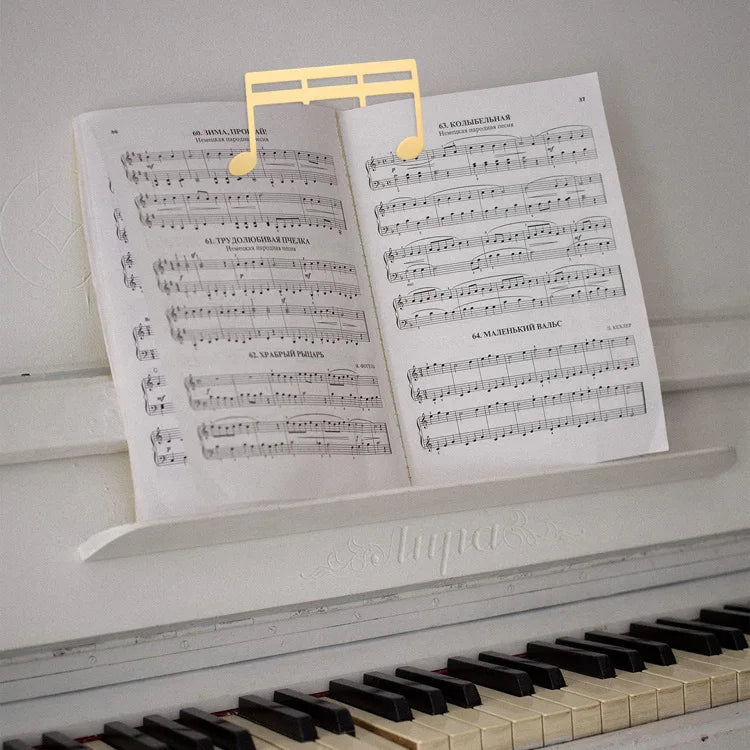 Metal Music Book Clips Sheet Music Holder Chips for Sheet Stands Cute Cat Shaped Metal Music Bookmark for Piano Book Keyboard